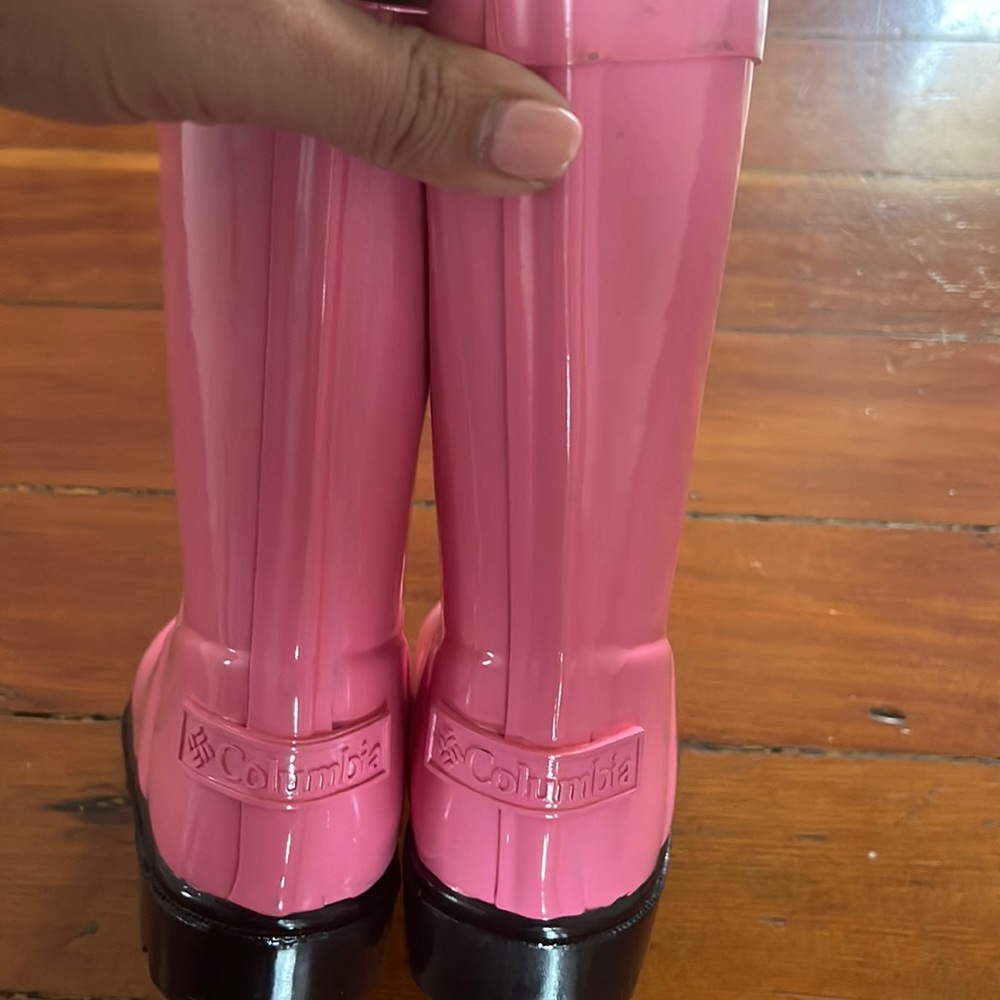 Columbia rain boot